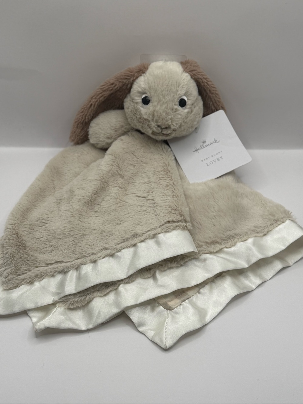 NWT Hallmark Baby Bunny Lovey Soother Blanket Cream with Satin Trim